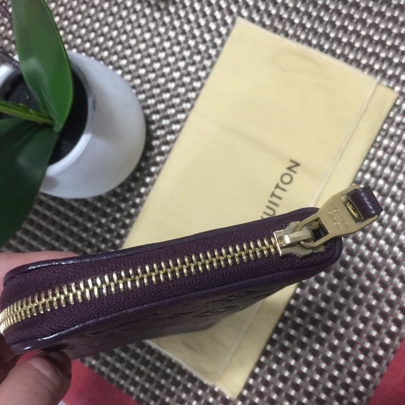 Louis Vuitton Empreinte zippy wallet - Picture 5 of 8
